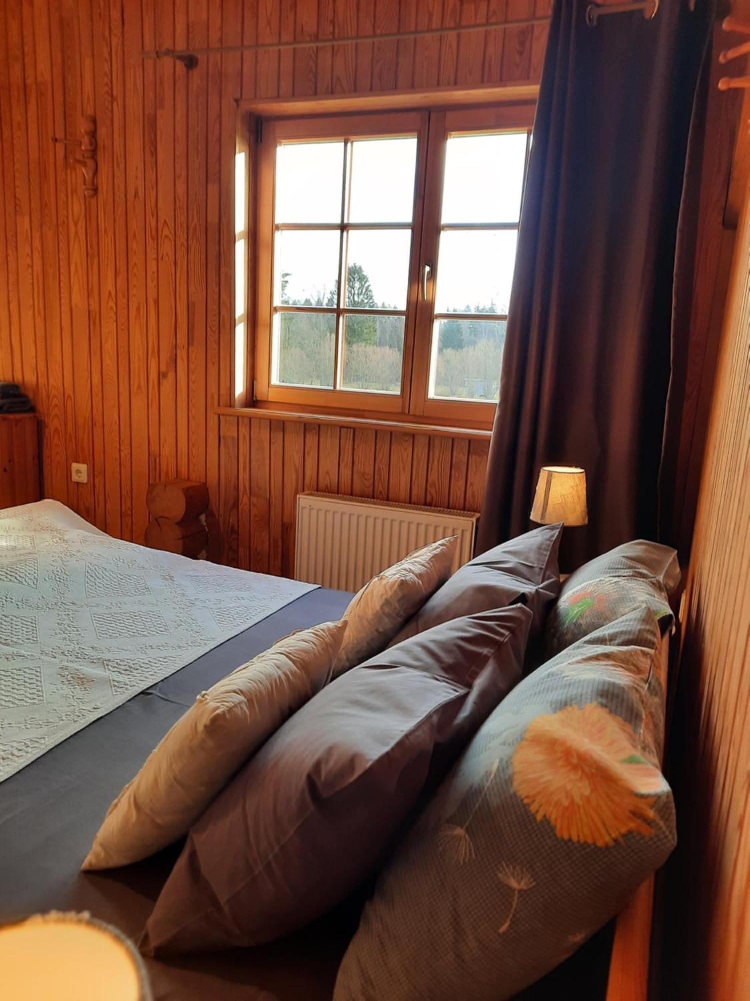 Jaun-Ievinas Hotell Rauna Eksteriør bilde